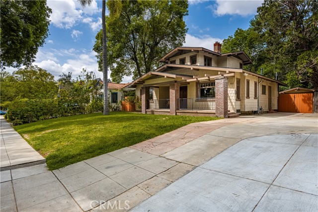 1559 Diamond Avenue, South Pasadena CA: https://media.crmls.org/medias/8ff8e690-5ca6-4ac4-bb5d-fdc86f70265d.jpg
