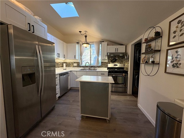 Detail Gallery Image 14 of 16 For 36750 Hilltop, Mentone,  CA 92359 - 2 Beds | 1 Baths