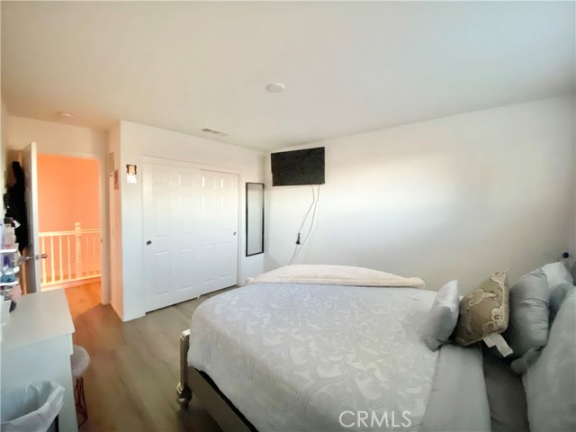 12564 Mesa Street, Victorville CA: https://media.crmls.org/medias/8ffa0d8c-addf-43b4-b5c5-adbca40d40b6.jpg