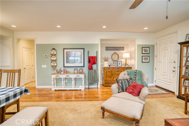 Detail Gallery Image 22 of 64 For 14616 Meadowbrook Lane, Corona,  CA 92880 - 4 Beds | 2/1 Baths