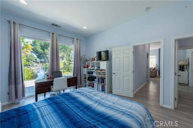 Detail Gallery Image 12 of 27 For 5414 Lake Crest Dr #B,  Agoura Hills,  CA 91301 - 2 Beds | 2 Baths