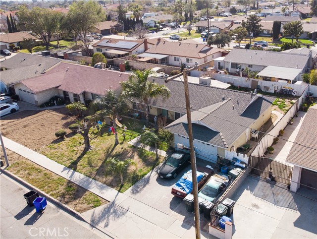 9096 Laurel Ave, Fontana, CA 92335