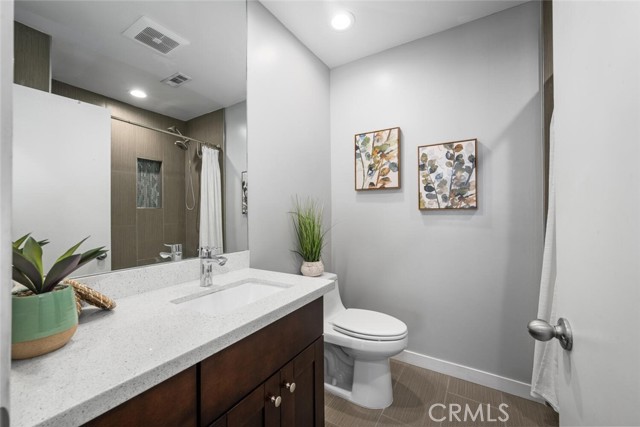 4513 E Cervato Street, Long Beach CA: https://media.crmls.org/medias/8ffb5c8f-7ac0-455e-ad18-cf985c993b22.jpg