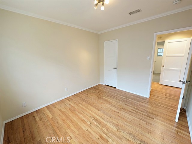 Detail Gallery Image 8 of 24 For 2746 Thurman Ave, Los Angeles,  CA 90016 - 3 Beds | 2 Baths