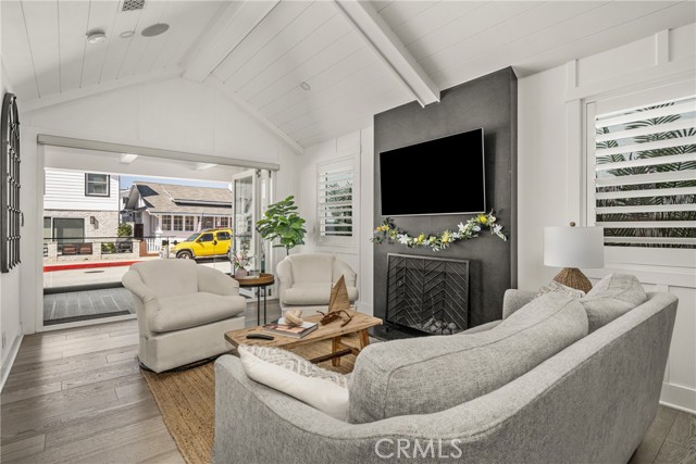 Detail Gallery Image 18 of 53 For 306 Alvarado Pl, Newport Beach,  CA 92661 - 3 Beds | 2 Baths