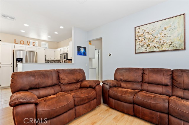 Detail Gallery Image 5 of 25 For 5 Carlsbad, Aliso Viejo,  CA 92656 - 2 Beds | 2 Baths