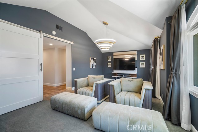 14 Glastonbury Place, Laguna Niguel CA: https://media.crmls.org/medias/8ffde36d-ce45-4490-8c1a-27fde521b8c0.jpg