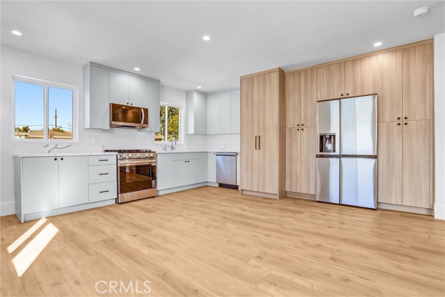 Front Image Thumbnail for CRSR26053519