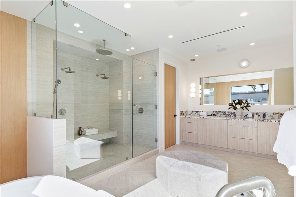13944 Valleyheart DriveSherman Oaks img 57