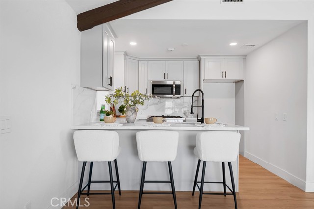 2838 Lambert Drive, Los Angeles CA: https://media.crmls.org/medias/8fffbe32-8b71-46ae-a19f-5c1d532ef8bd.jpg