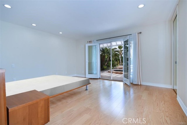 23937 Pentland Street photo 27