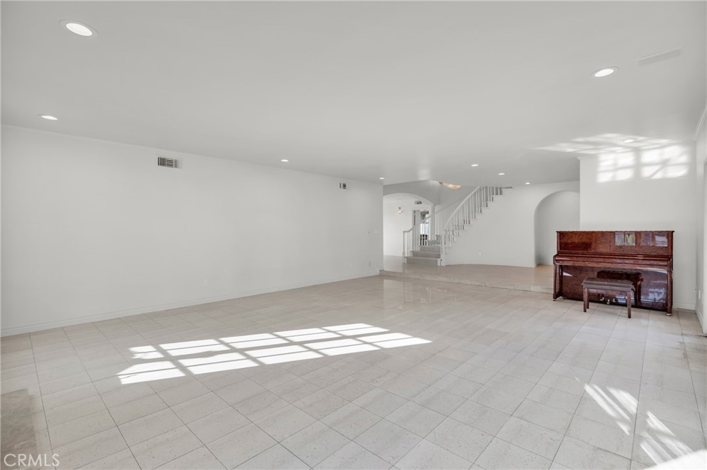 MLS #GD25259285 image #10