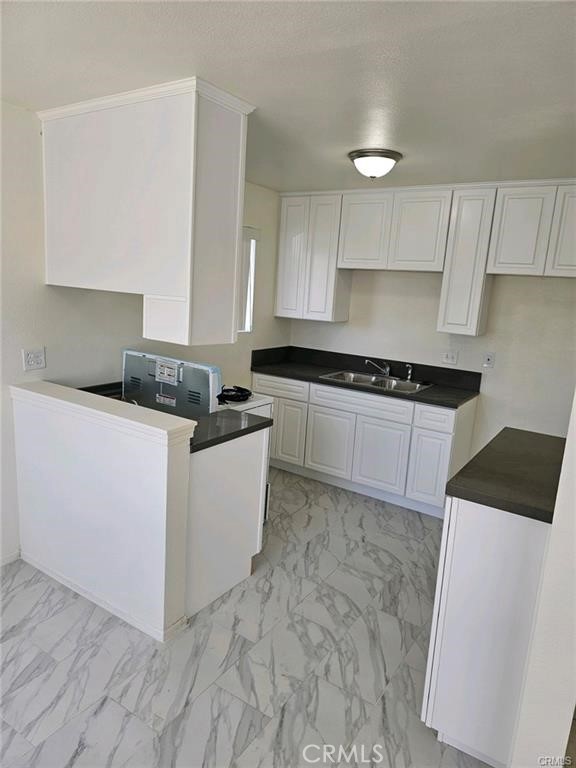 Front Image Thumbnail for CRPW25274601