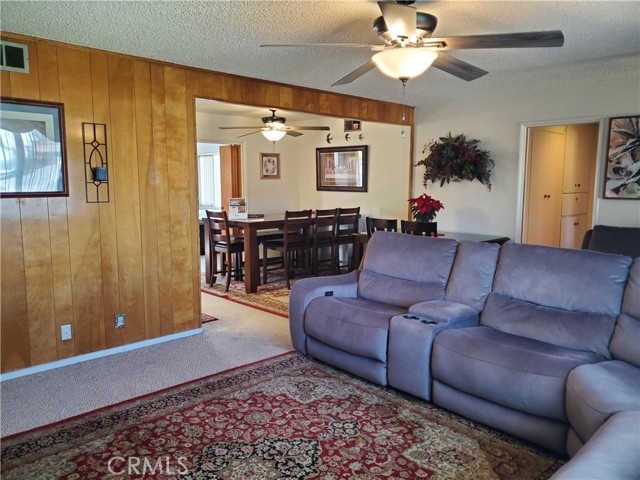 Detail Gallery Image 4 of 27 For 1192 Cherry Lane, Calimesa,  CA 92320 - 3 Beds | 2 Baths