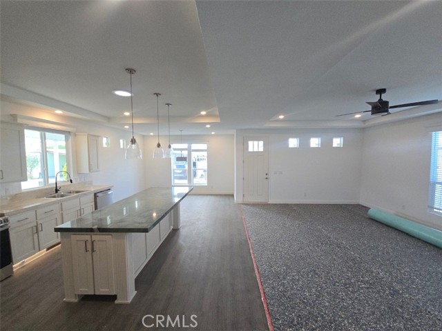 Detail Gallery Image 4 of 22 For 8901 Eton #54,  Northridge,  CA 91304 - 3 Beds | 2 Baths