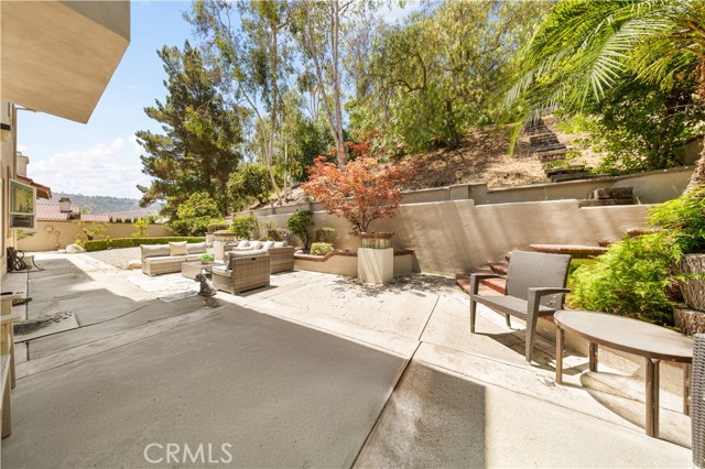 2767 Saleroso Drive, Rowland Heights CA: https://media.crmls.org/medias/900391b1-a760-43b8-93c1-f23a4244ff7e.jpg