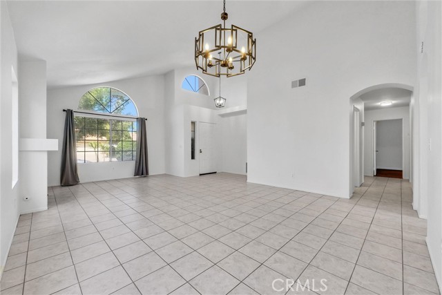 Detail Gallery Image 5 of 20 For 12820 Pan Am Bld, Moreno Valley,  CA 92553 - 3 Beds | 2 Baths