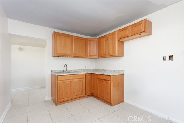 Detail Gallery Image 6 of 23 For 913 W Oldfield St, Lancaster,  CA 93534 - 2 Beds | 1 Baths
