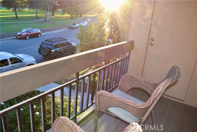 Detail Gallery Image 23 of 37 For 24525 W Trevino Dr #U2,  Valencia,  CA 91355 - 2 Beds | 2 Baths