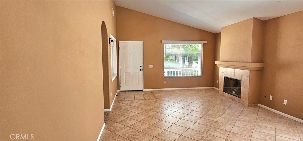 MLS #CV25220056 image #5