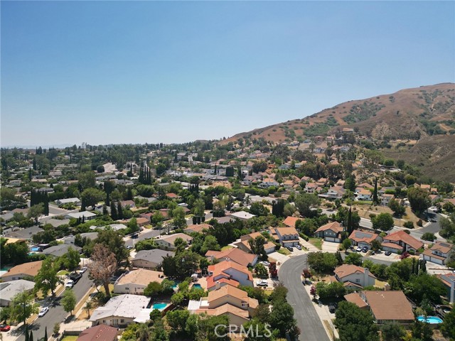 17252 Wentzel Way, Granada Hills CA: https://media.crmls.org/medias/900766f1-4345-47c9-8d84-a7f7782899eb.jpg