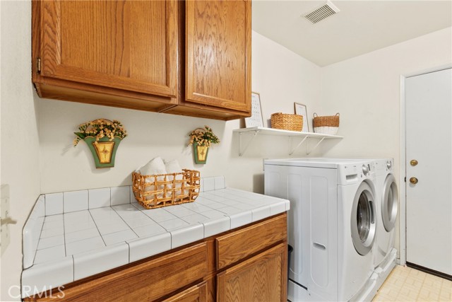 Detail Gallery Image 19 of 51 For 3972 Hollyhock Way, San Luis Obispo,  CA 93401 - 4 Beds | 3 Baths