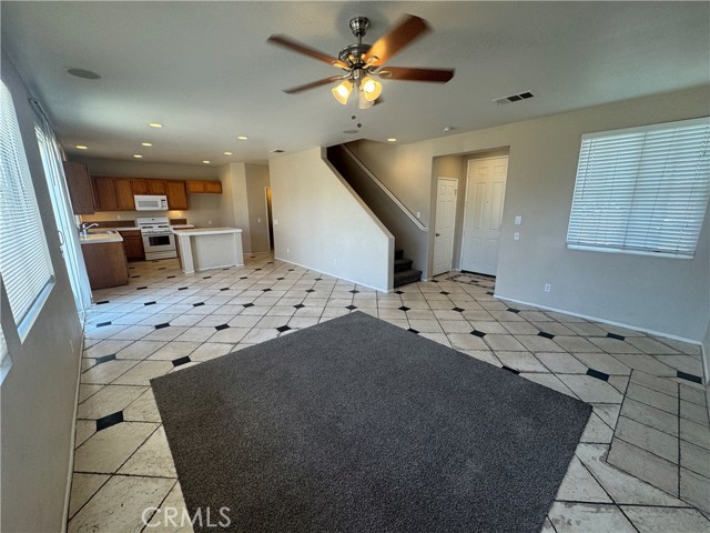 531 Corte San Pablo, Perris CA: https://media.crmls.org/medias/90079918-3a7d-4169-8d6b-290abbdc194d.jpg