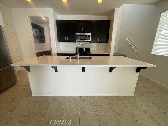 Detail Gallery Image 5 of 26 For 2955 S via Belamaria, Ontario,  CA 91762 - 5 Beds | 3 Baths