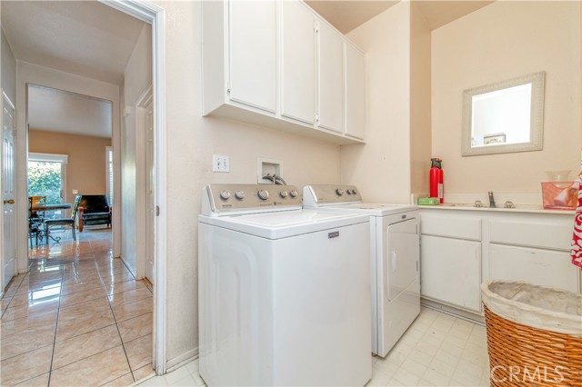 Detail Gallery Image 10 of 30 For 6541 Los Osos, Rancho Cucamonga,  CA 91701 - 5 Beds | 3 Baths