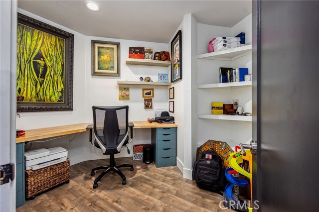 Detail Gallery Image 23 of 65 For 30520 Cinnamon Teal, Canyon Lake,  CA 92587 - 3 Beds | 3 Baths