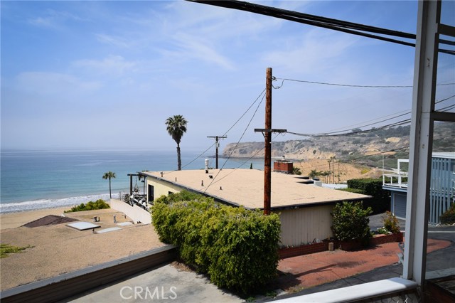 104 Spindrift Drive, Rancho Palos Verdes, California 90275, 4 Bedrooms Bedrooms, ,3 BathroomsBathrooms,Residential,Sold,Spindrift,SB18095949