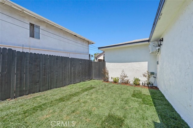 Detail Gallery Image 11 of 58 For 1202 Goodman Ave, Redondo Beach,  CA 90278 - 4 Beds | 2 Baths