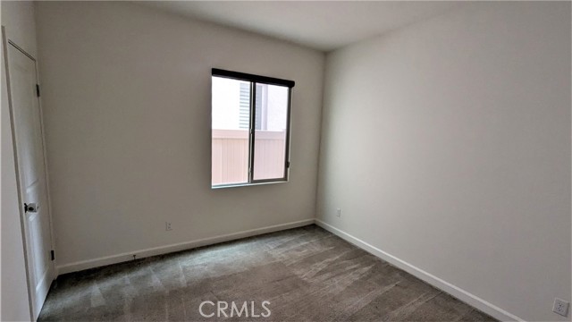 15807 Moonflower Avenue, Chino CA: https://media.crmls.org/medias/900b5394-3a17-46ff-b0d2-5e281384e813.jpg