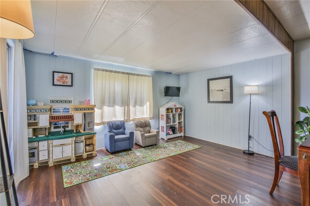 2131 San Bernardino Road, West Covina CA: https://media.crmls.org/medias/900b5977-f689-4dcb-9a44-8d067f062066.jpg