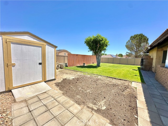 Detail Gallery Image 25 of 31 For 14804 Crofton Ln, Helendale,  CA 92342 - 3 Beds | 2 Baths