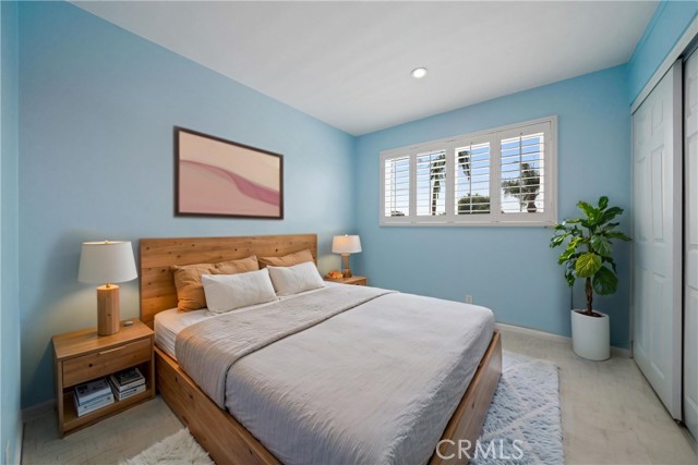Detail Gallery Image 18 of 34 For 10900 San Leon Ave, Fountain Valley,  CA 92708 - 4 Beds | 2/1 Baths