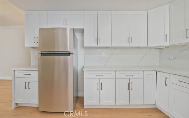 6335 Whitsett Avenue, Valley Glen CA: https://media.crmls.org/medias/900c87e4-857a-46cf-a188-ef4b2687e08b.jpg