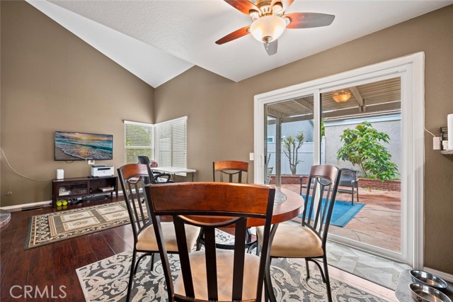 Detail Gallery Image 16 of 26 For 36 Woodswallow Ln, Aliso Viejo,  CA 92656 - 4 Beds | 3 Baths
