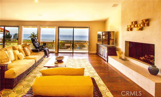 Family room/great view with fabulous view