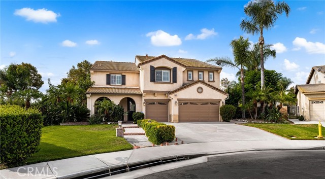 14037 Hollywood Avenue, Eastvale CA: https://media.crmls.org/medias/900d2574-4e49-4539-81bd-a40b4777a4f3.jpg