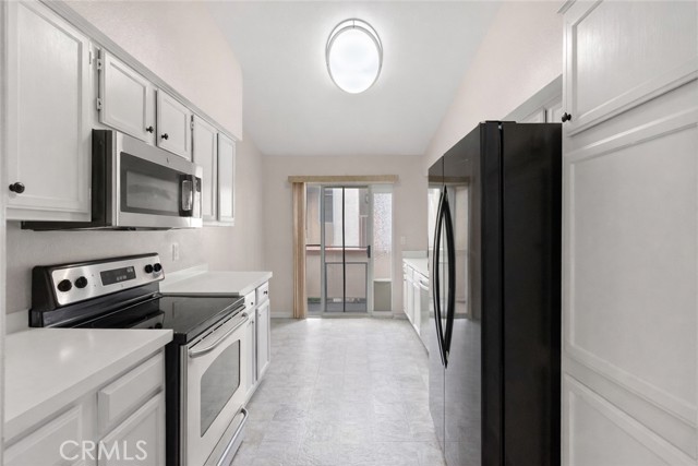 Detail Gallery Image 8 of 22 For 5160 Twilight Canyon #G,  Yorba Linda,  CA 92887 - 2 Beds | 2 Baths