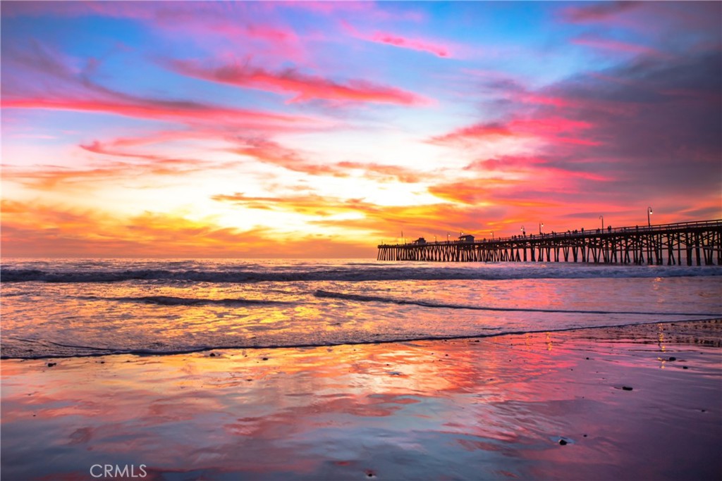 https://media.crmls.org/medias/90107dfd-4e3c-4b67-ba69-c13b6f55559e.jpg?preset=X-Large
