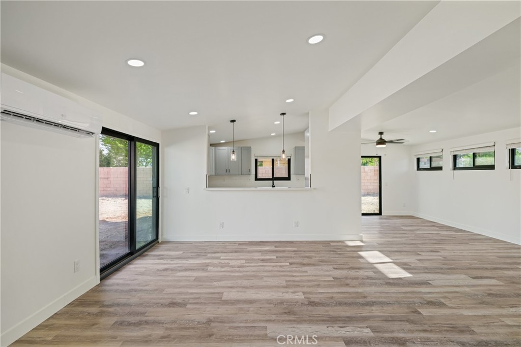 MLS #DW25261926 image #26