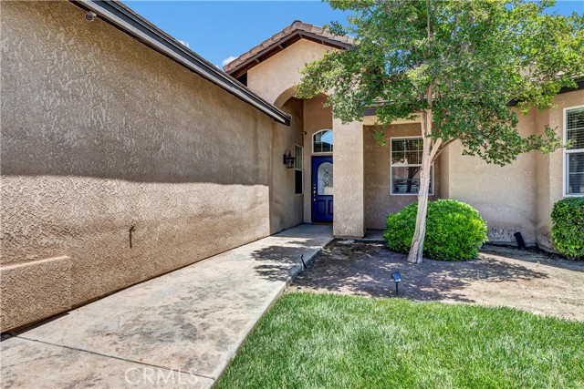 Detail Gallery Image 12 of 54 For 300 S Lombardi St, Porterville,  CA 93257 - 4 Beds | 2 Baths