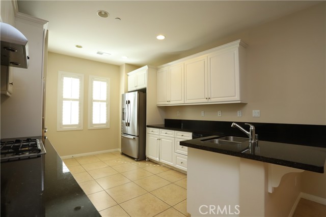 Detail Gallery Image 9 of 23 For 47 Wild Trails, Irvine,  CA 92618 - 3 Beds | 2/1 Baths