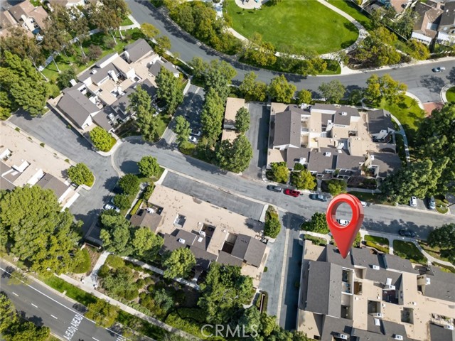 Detail Gallery Image 42 of 44 For 26 Claret #40,  Irvine,  CA 92614 - 2 Beds | 1/1 Baths