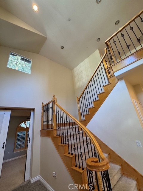 Detail Gallery Image 10 of 14 For 824 Ocean View, Monrovia,  CA 91016 - 4 Beds | 3/1 Baths