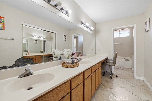 Detail Gallery Image 39 of 54 For 5361 Karling Pl, Palmdale,  CA 93552 - 4 Beds | 3 Baths