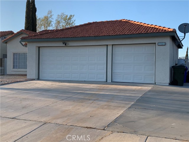 Garage Doors & Concrete Driveway