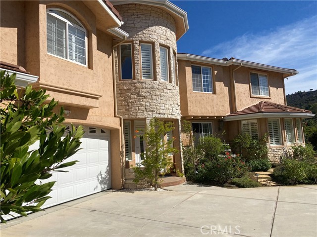 Detail Gallery Image 2 of 74 For 2775 Edgeview Ct, Newbury Park,  CA 91320 - 6 Beds | 4/1 Baths